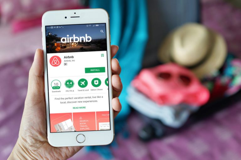 Cómo ganar dinero con airbnb en 2022